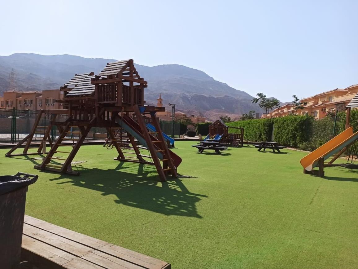 Twin House In Telal Villa Айн Сохна Екстериор снимка